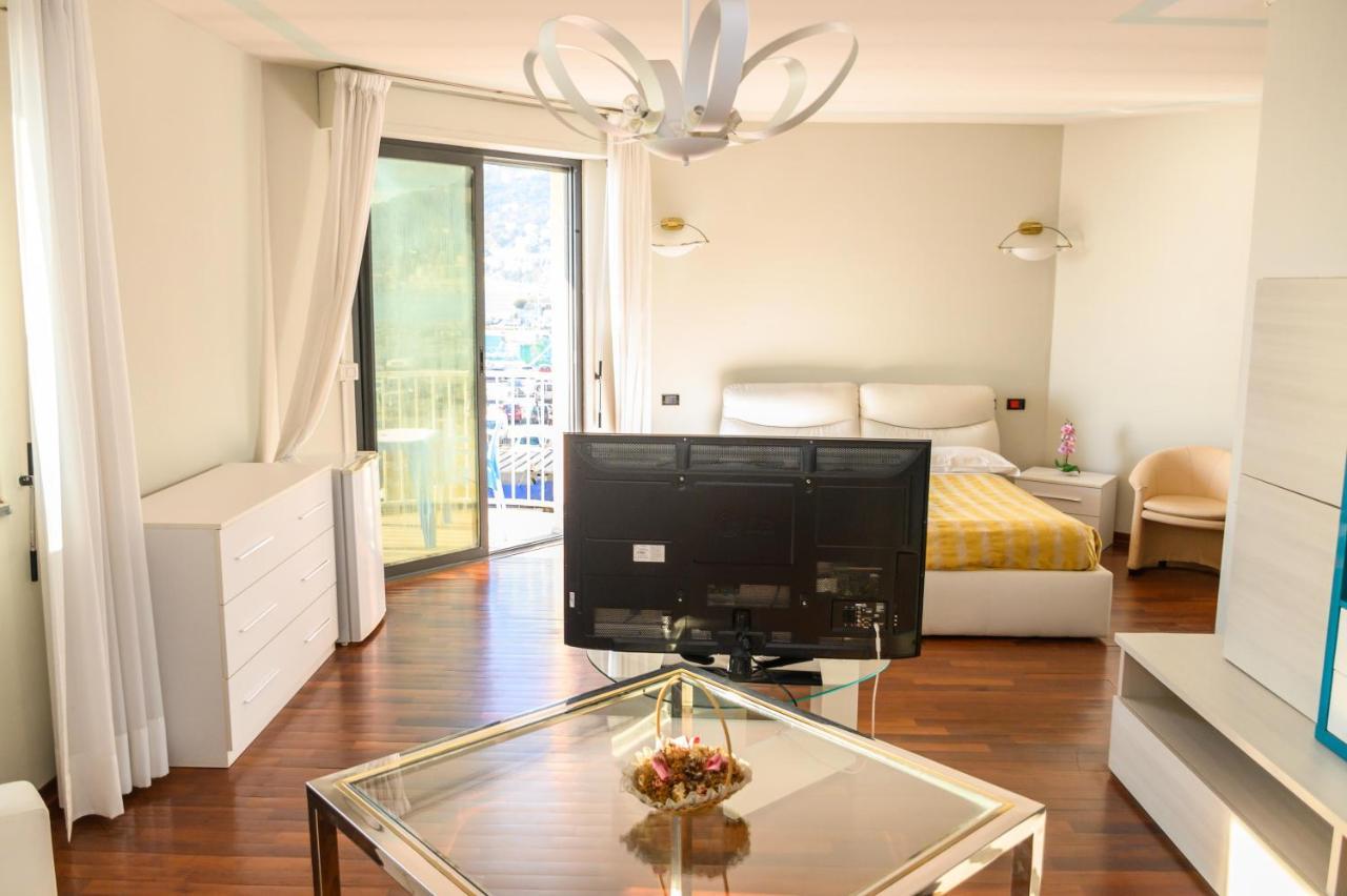 Hotel Sirenella Mele Luaran gambar