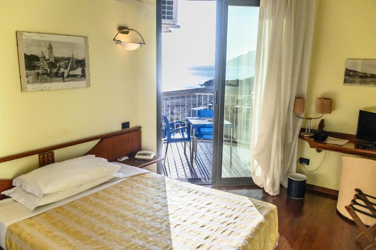 Hotel Sirenella Mele Luaran gambar